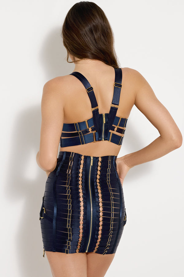 Signature Harness Waspie
